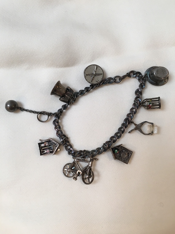 Vintage Charm Bracelet// 60s Charm Bracelet (F1) - image 1