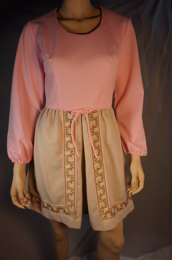 Cute Pink Dress// 60s Dress// Brady Bunch Dress// 