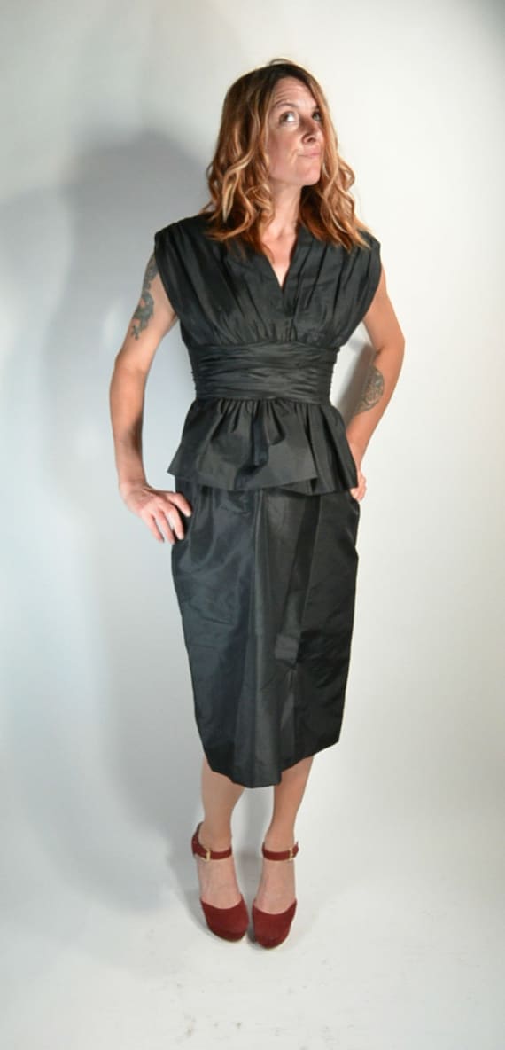 50s Peplum Dress// Silk Taffeta Black Dress// Stun