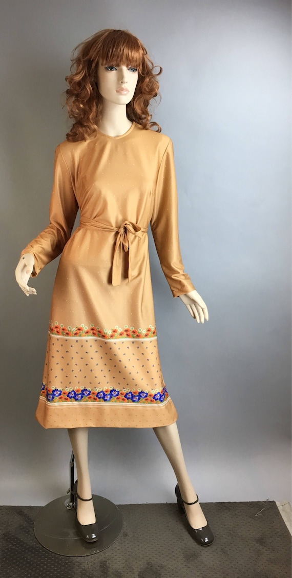 Vintage 70s Dress// 70s Day Dress// Deadstock Beig