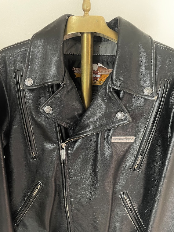 Vintage 2002 Harley Davidson black leather jacket. - image 2