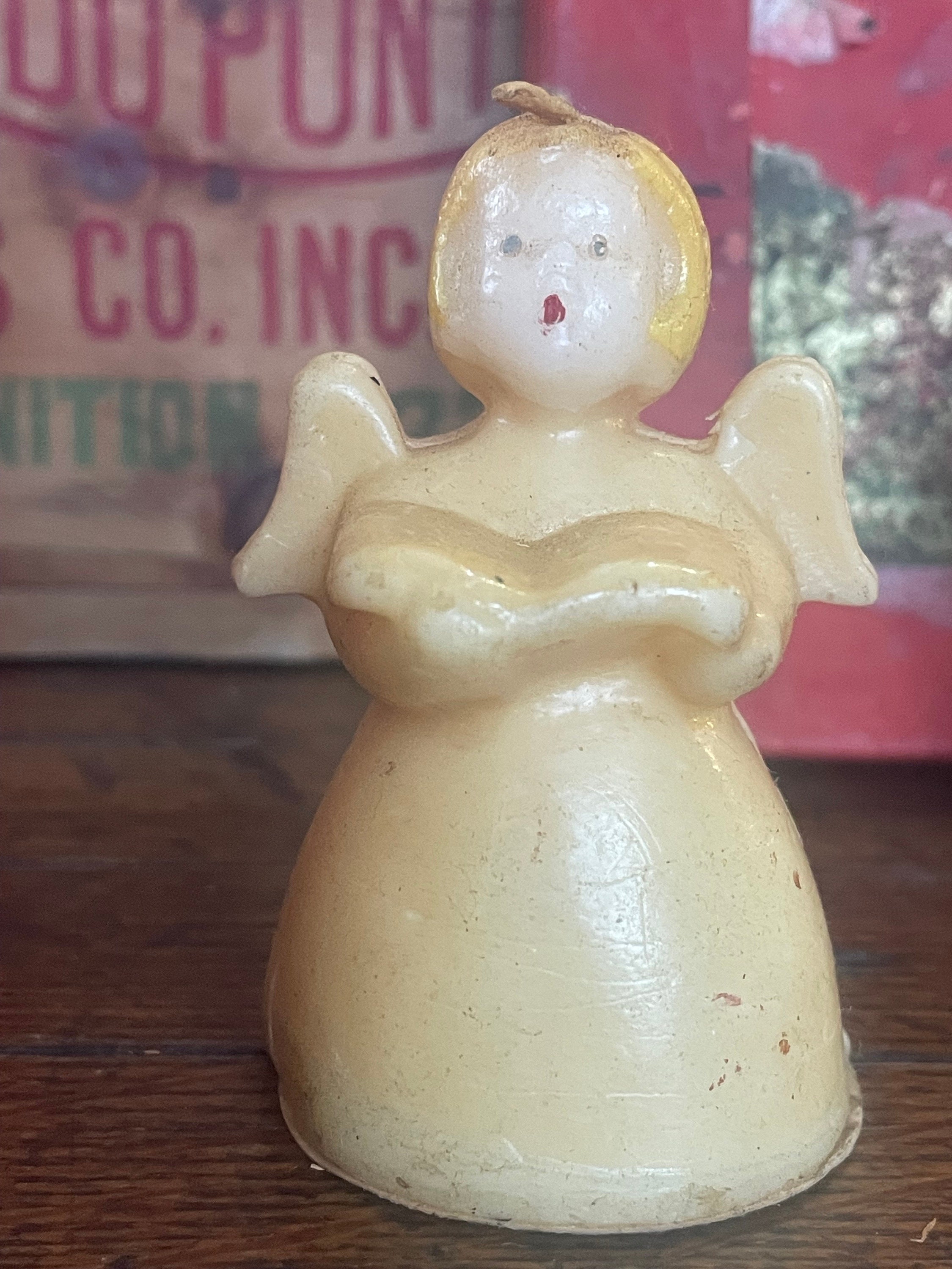 Darling Box of 4 Vintage Tavern Novelty Candles of Small Choir Snowboys