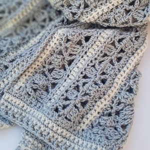 Royal Silver Scarf - Crochet pattern