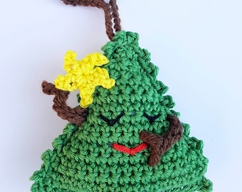 Shy Christmas Tree - crochet pattern
