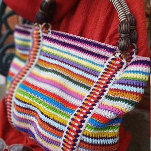 The Happy Handbag easy crochet pattern image 5