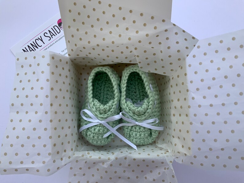 Baby Bootees unisex crochet pattern image 4