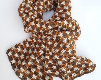 Checkmate Unisex Scarf - easy crochet pattern