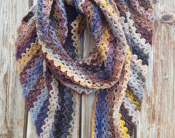 Easy Autumn Shawl - easy crochet pattern