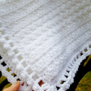 Sweet Little Baby Blanket Easy crochet pattern image 3