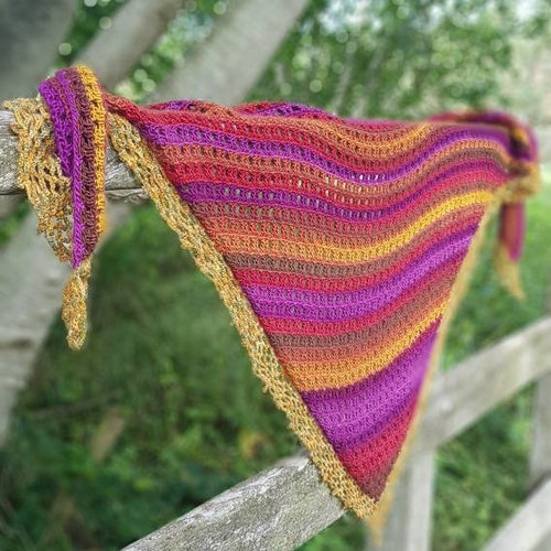 Crochet PATTERN: Scrappy Granny Shawl / Easy Beginner Crochet - Etsy