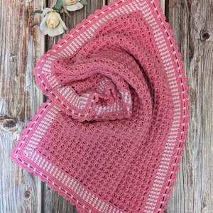 Couverture pour bébé gaufrée Modèle au crochet pour niveaux intermédiaires image 1