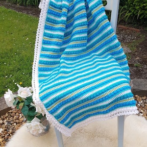 Little Waves Baby Blanket - easy crochet pattern