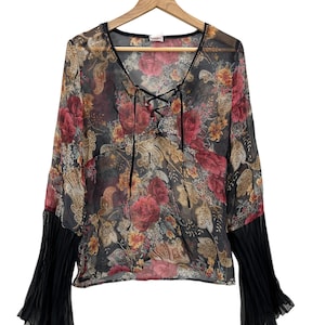 Vintage 90’s Sheer Floral Paisley Lace up Front Blouse Shirt S/M