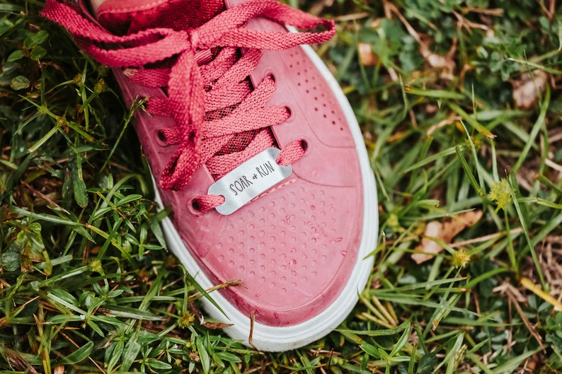 Soar Run Isaiah 40:31 Shoe Tags, Gift for Runners, Marathons image 2
