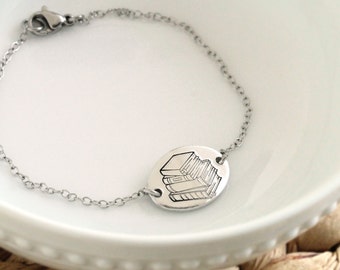 Book Lover Bracelet, Silver Oval Bracelet, Gift for Readers