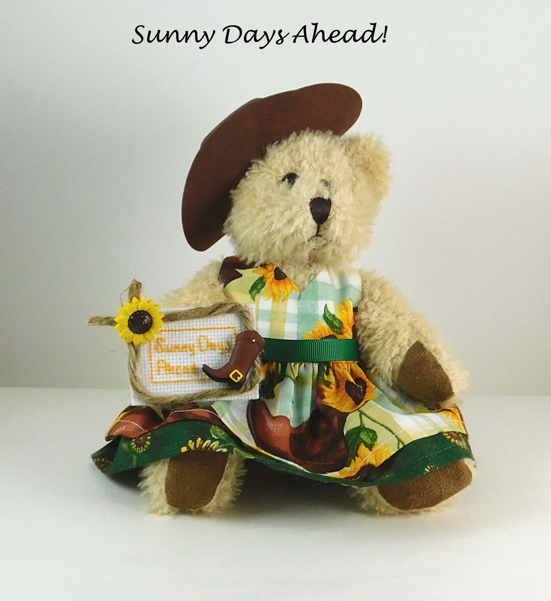 Sunflower Cowgirl Bear: Cheerful Home Decor Gift - Main Image