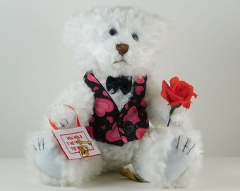 Valentines Day Gift Key to My Heart Bear, Plush White Bear Gift for Her, Stuffed Bear for Valentine’s Day or Cute Decor, Gift Under 30