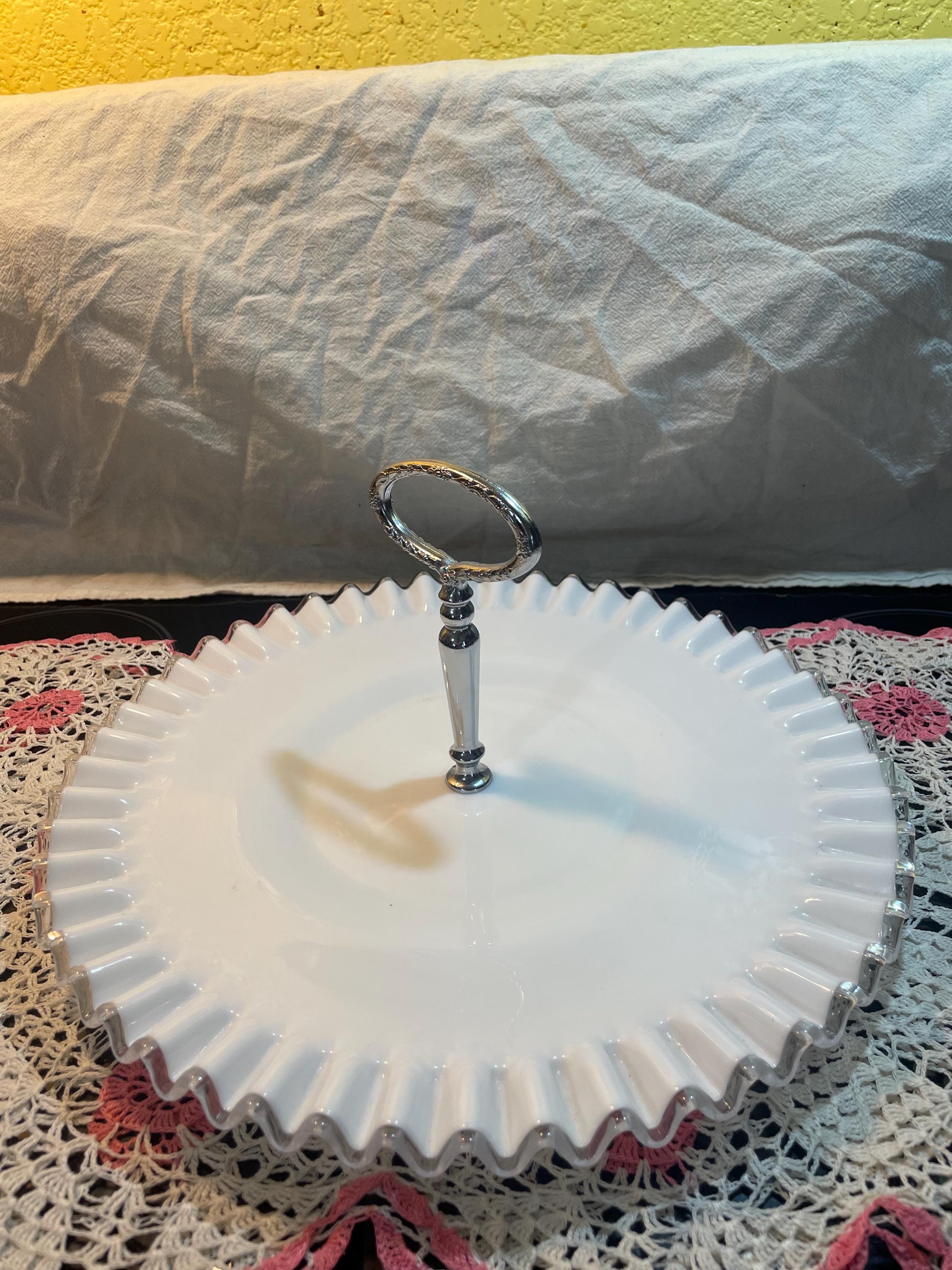 お値下げ‼️【FENTON】 フェントン　ディナープレート　シルバークレスト Fenton Silver Crest Dinner Plates - Etsy