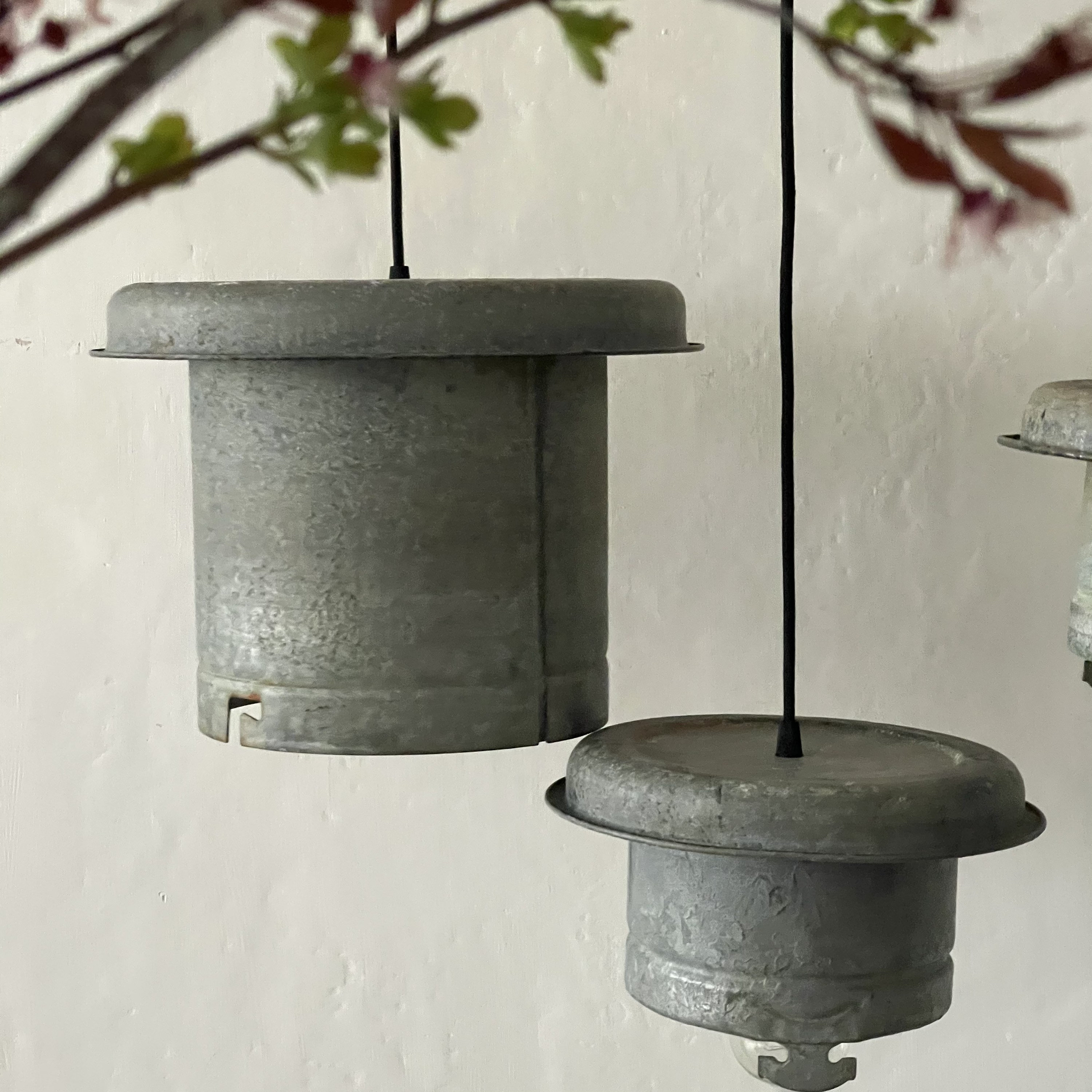 Grande Français Vintage Industrial Zinc Suspension