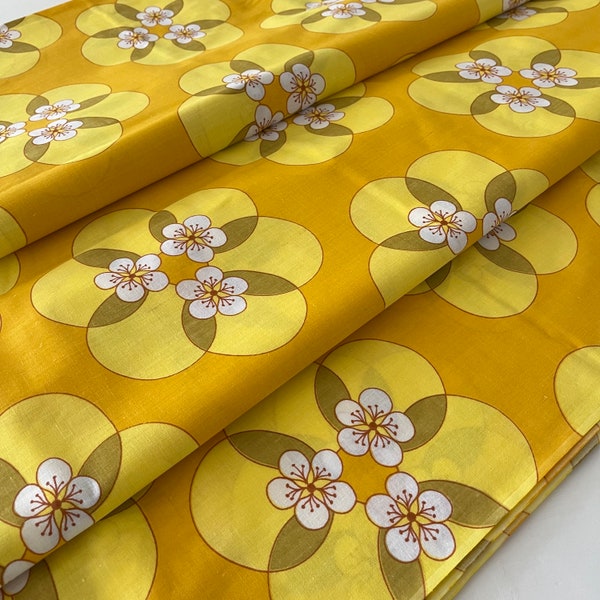 Le pouvoir des fleurs ! Tissu vintage français cool des années 70