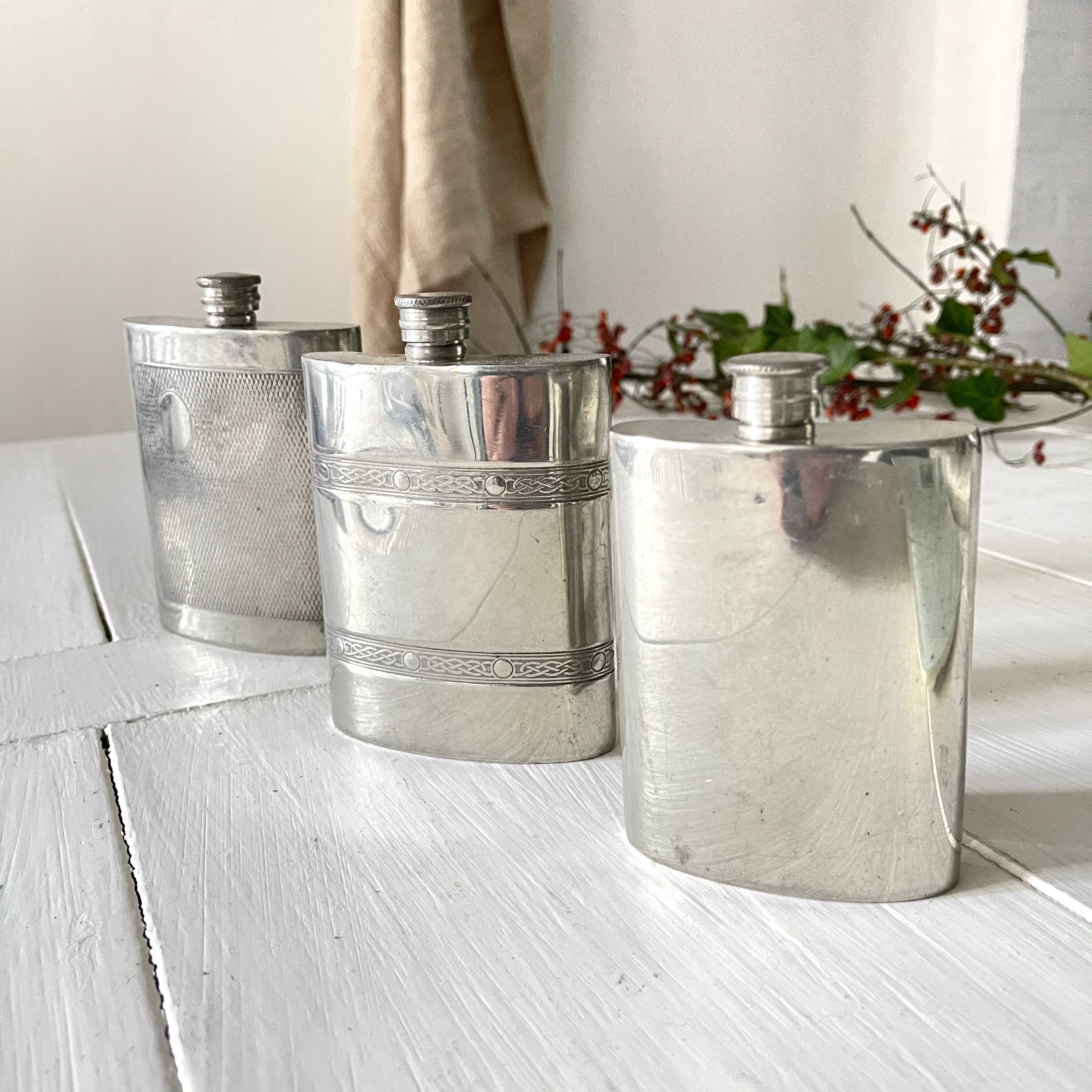 Choisir Vintage Étain Hip Flask