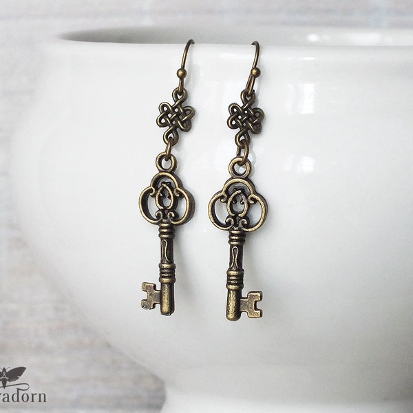 Vintage Style Skeleton Key Earrings, Old World Antique Bronze Earrings, Victorian Style Keys, Steampunk Jewellery, Handmade UK