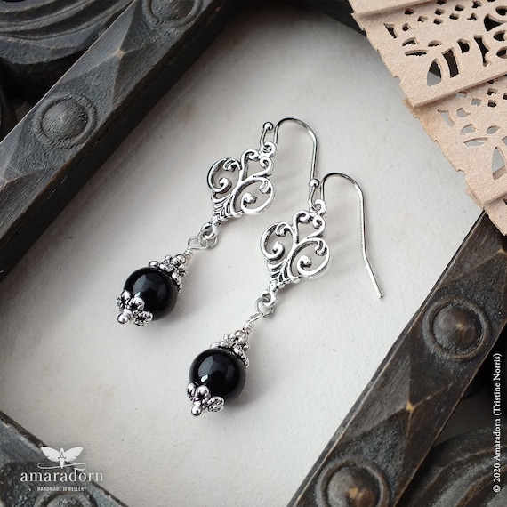 アクセサリー Born From Rock Onyx Heirloom Earring Calyx Mono Black Onyx Earring
