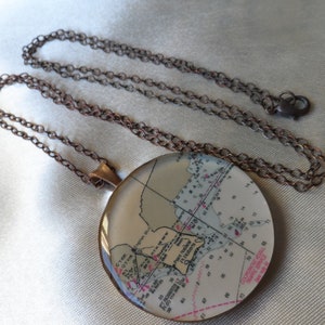 Einzigartiger vintage Landkartenanhänger an Kette!  O Kanada!