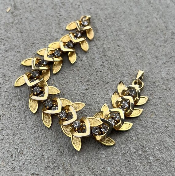 Sparkly and shiny mod 60s rhinestone link bracelet - image 4