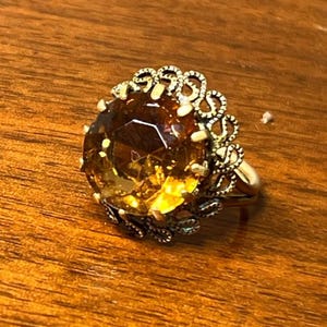 Gorgeous 1930s Czechoslovakia adjustable cocktail ring