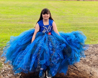 Abito in tulle glitterato blu reale: costume da principessa