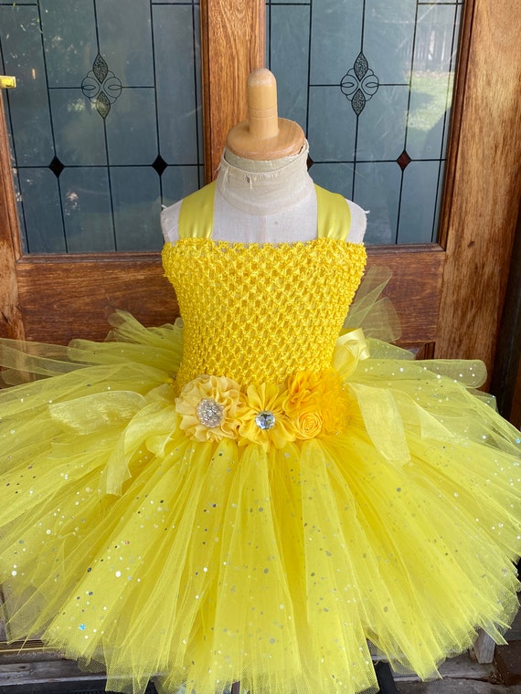 Robe jaune princesse sale