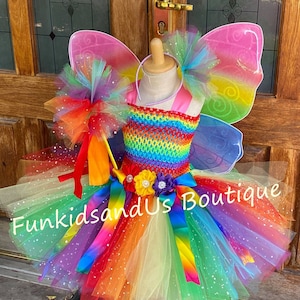 Sukienka Tutu Wróżki Tęczowej - Sukienka Tutu Wróżki ze skrzydłami - Błyszcząca Sukienka Tęczowa - Sukienka Tutu Tęczowa - Błyszcząca sukienka Tutu Tęczowa