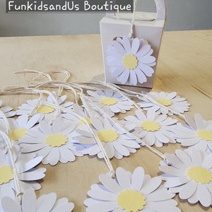 Etiquetas para presente Daisy, etiqueta para presente com flor Daisy, etiqueta para saco de presente de papel Daisy, decoração de chá de bebê e aniversário Boho Daisy, etiquetas para lembrancinhas de festa floral 15 peças