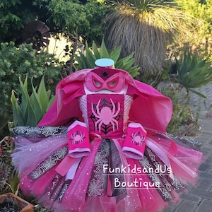 Roze spin superheldenkostuum voor meisjes - Sparkle Spidey Girl-kostuum - Gepersonaliseerde superheldjurkset afbeelding 13