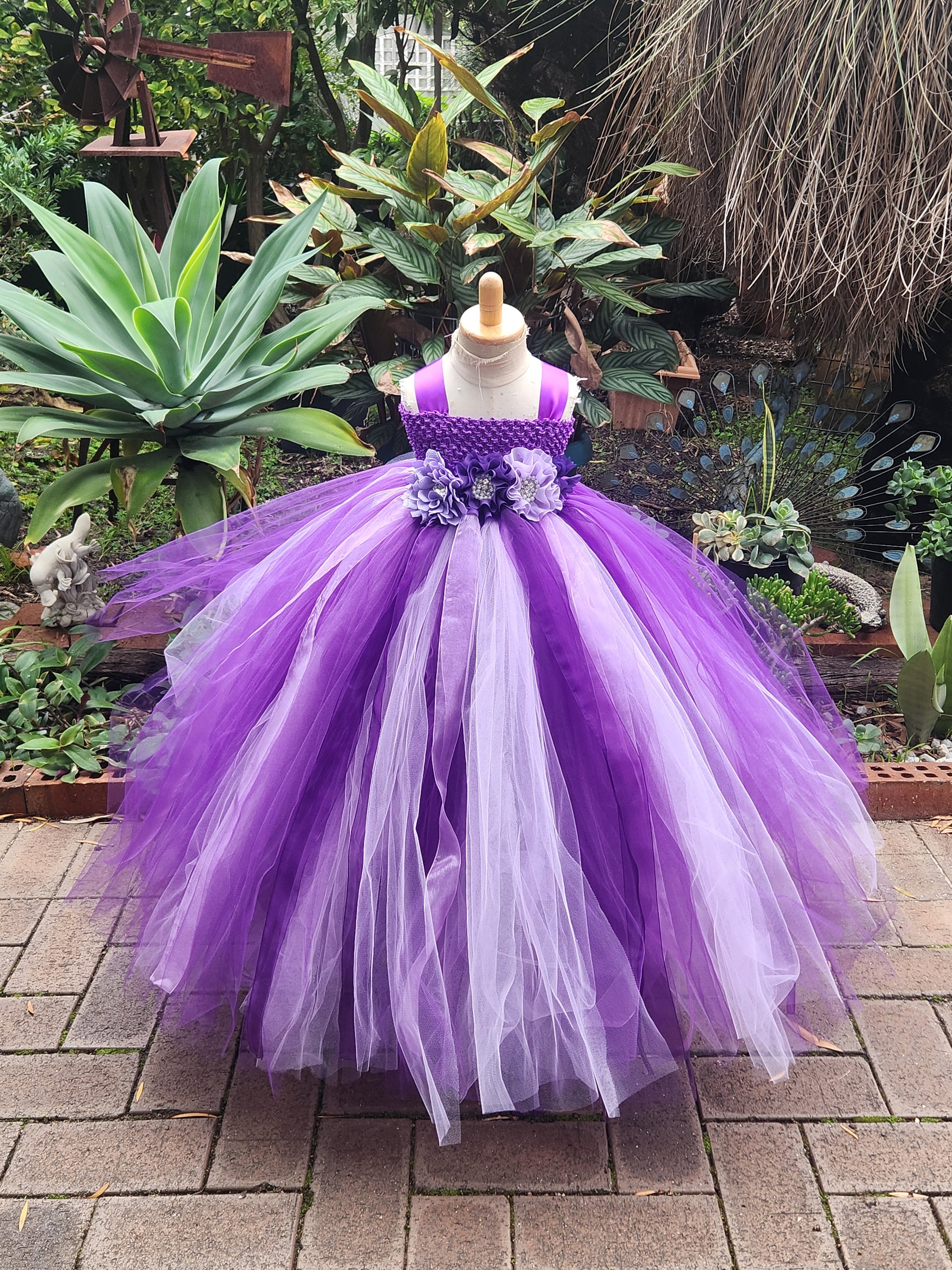 手作りの紫チュールフラワーガールドレス：プリンセスバースデーガウン
