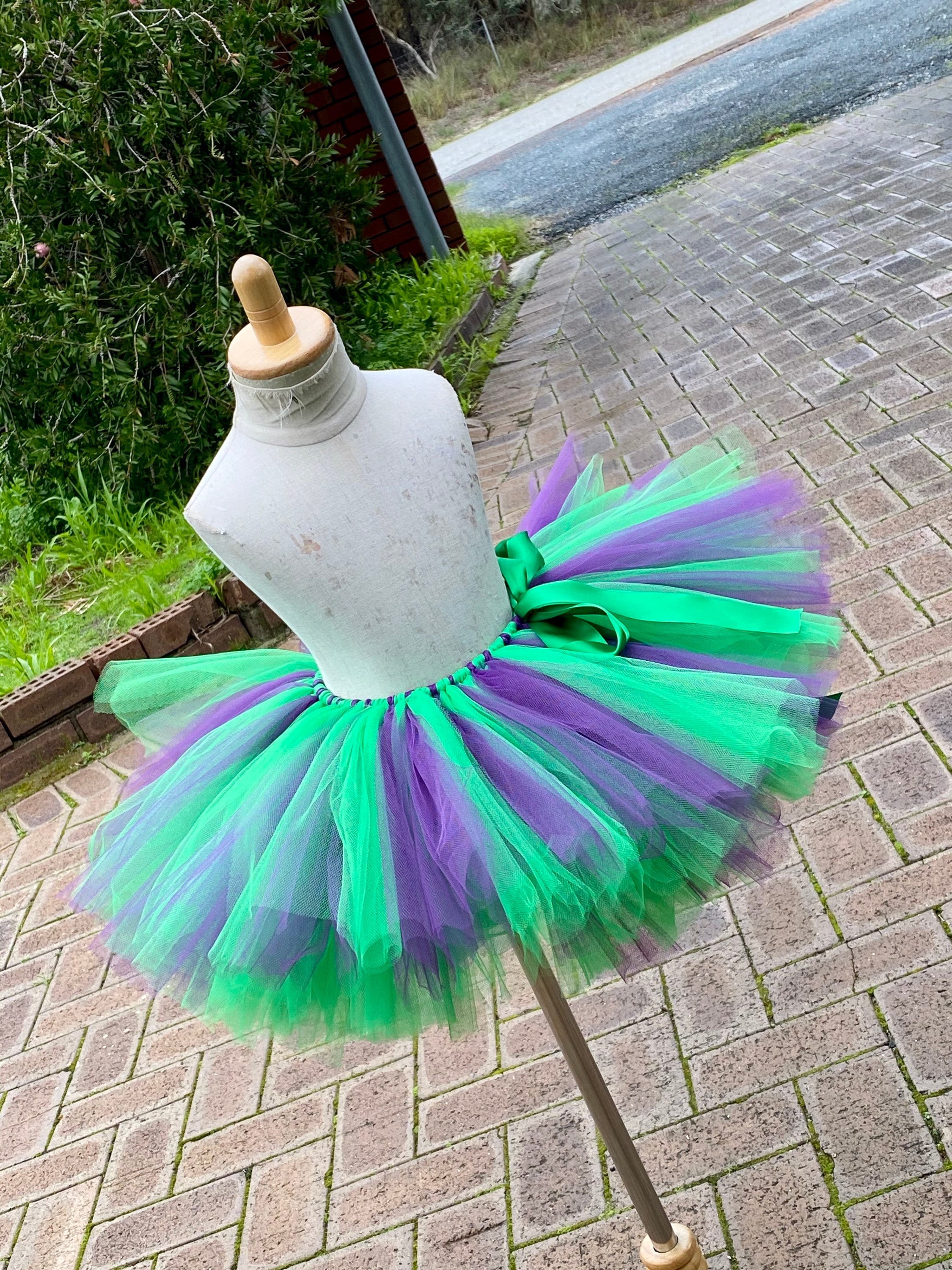 Falda de tul de damas de pavo real, disfraz de pavo real encantado,  cualquier talla de chicas y mujeres verde, tul tutú azul y púrpura, disfraz  de Halloween -  España