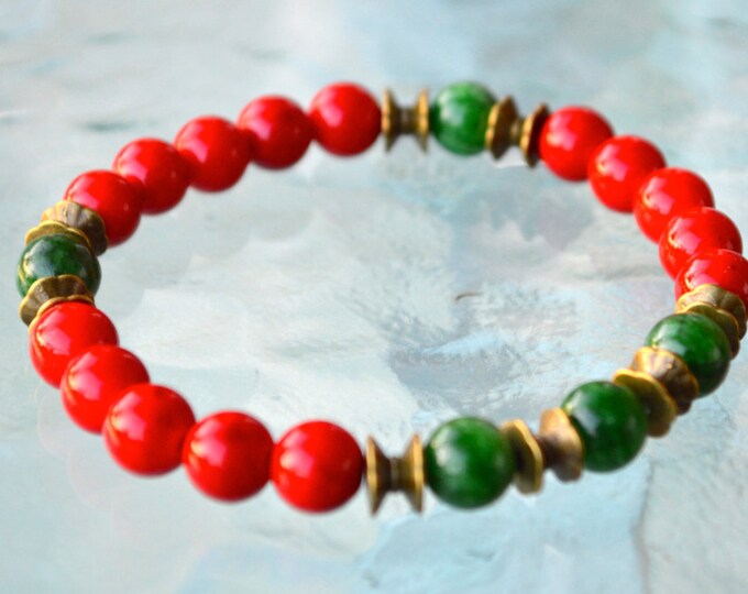 Red Coral Green Jade Wrist Mala Beads Healing Bracelet - Attracts love Assists clear reasoning, Inventiveness, Balanced opinion Truthfulness