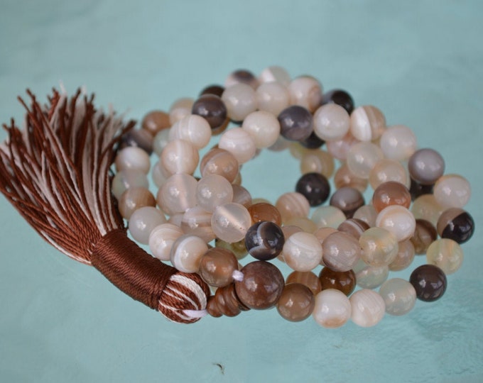 108 Beads Healing Mala Necklace, Brown Agate Chakra Tassel Necklace,Meditation Spiritual Protection Necklace,Natural Stone Mala Prayer Beads