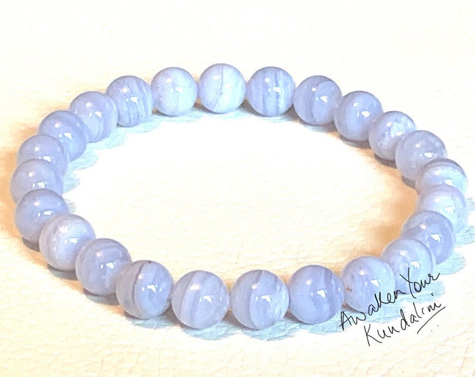 Blue Lace Agate bracelet - healing crystal bracelet - elastic bracelet - chakra stones - Blue Lace Agate jewelry - Blue Lace Agate stone