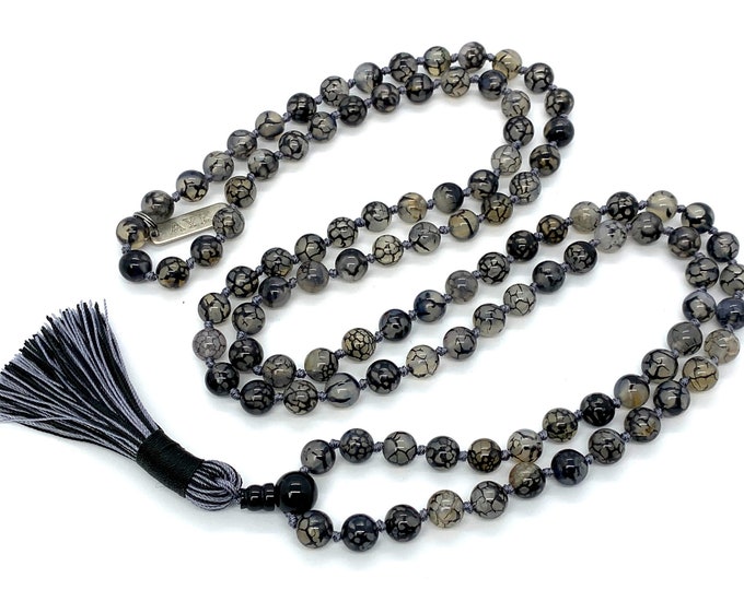 AAA Gray Dragon Vein Agate Mala Beads Necklace Dragon Veins Agate knotted necklace for men women Agate Necklace Black and white agate