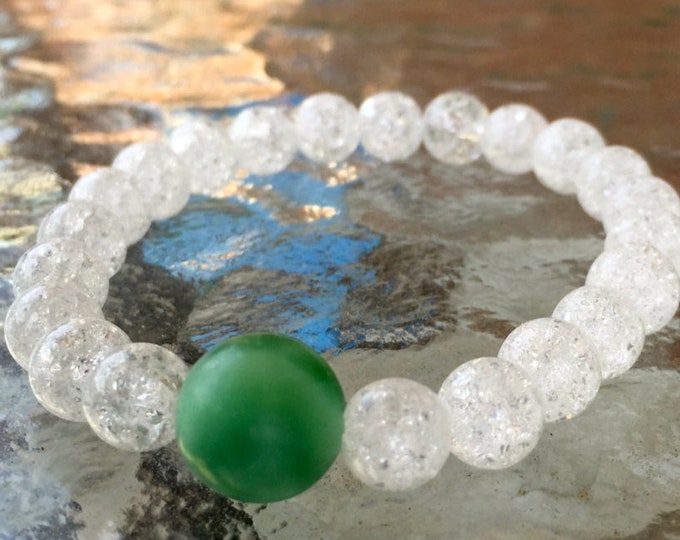 Cyber Monday Sale 8mm Crystal Quartz Himalyan Ice with 10mm Green Aventurine Center Stone Prayer Beads Handmade BraceletChristmas