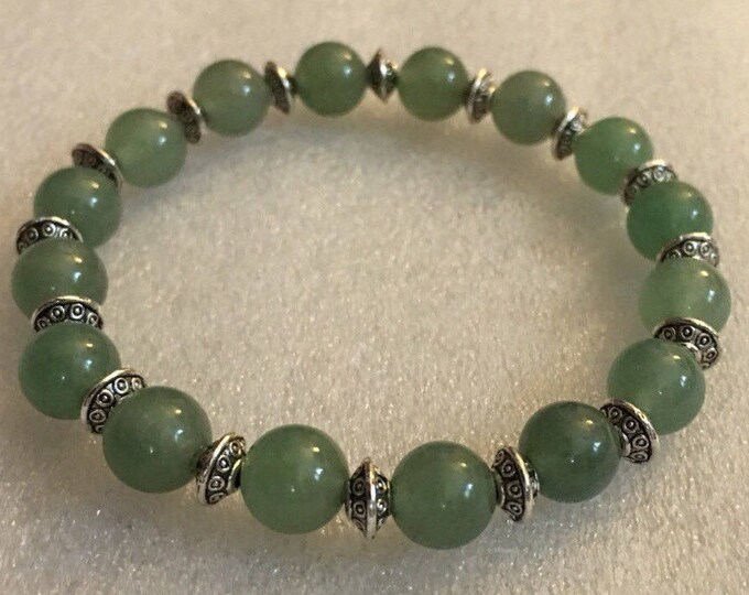 Green Jade Beads, Bracelet, Calming, Wrist Mala, Chakra Bracelet, Energized Bracelet, 8 mm, Healing Bracelet, Buddhist Beads Bracelet