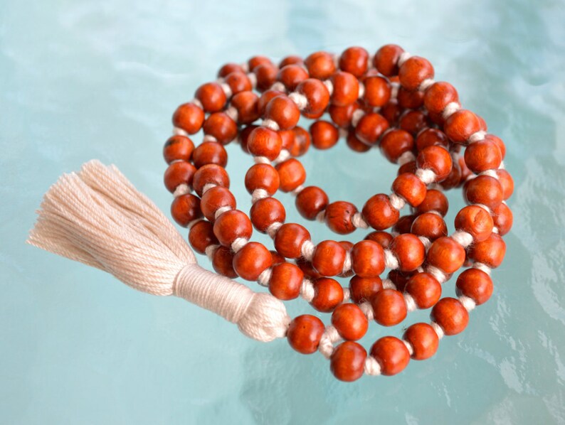 Blessed 108 Wooden Dyed Hand Knotted Mala Beads Necklace Nirvana Karma 8 mm Prayer Beads For Awakening Chakra Kundalini Meditation