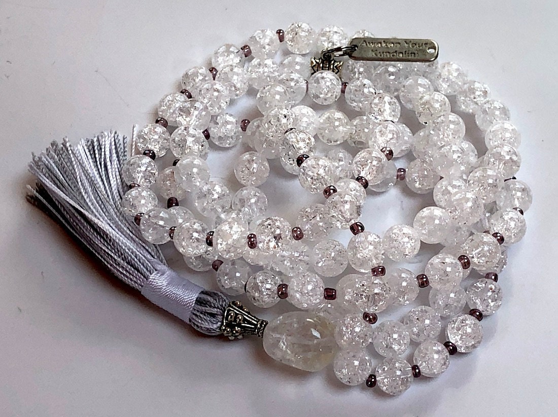 Crackle quartz beads top