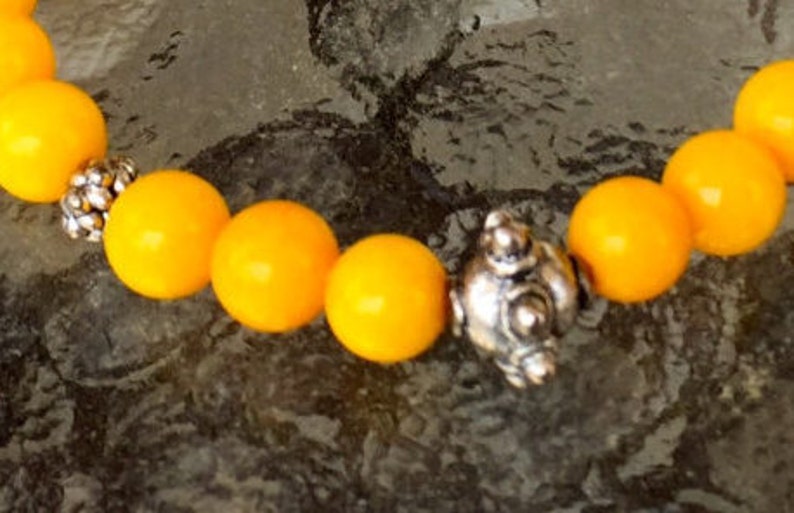 8 mm Garnet & Orange Jade Mala Bead bracelet Emotional Protection Calming Sexual Tensions Marital Disputes Devotion Strong Saturn Success in Business Cures Depression USA Seller 8 mm Garnet & Orange Jade Mala Bead bracelet Emotional Protection Calming Sexual Tensions Marital Disputes Devotion Strong Saturn Success in Business Cures Depression USA Seller