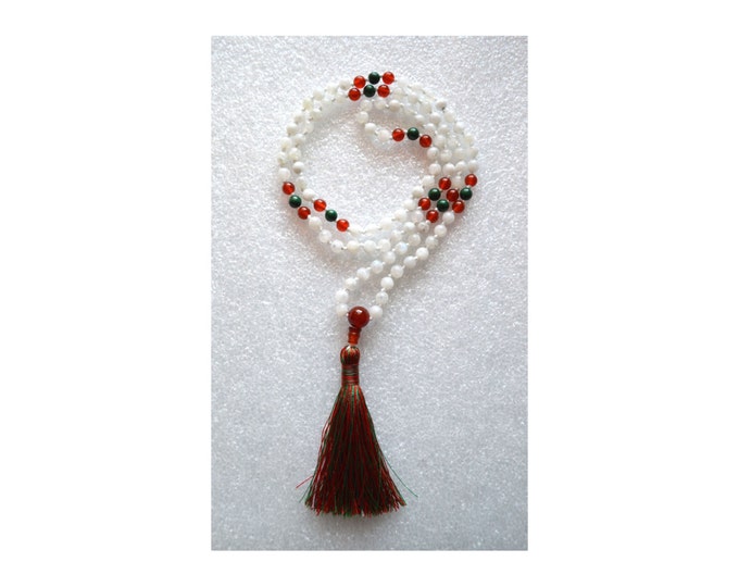 Healing Moon Goddess Mala Necklace with Rainbow Moonstone Malachite Carnelian Mala Beads, 108 Mala Prayer Beads, Yoga GiftChristmas