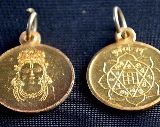 Cyber Monday Sale Sri Kuber Yantra Kavach Pendant Hindu Amulet - Wealth, Power & EnlightenmentChristmas