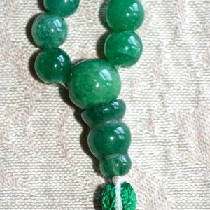 Green Jade Handmade 108 Mala Beads Necklace Manifestation, Unique Creative Expression, Energized for Karma, Yoga, Nirvana Meditation image 2