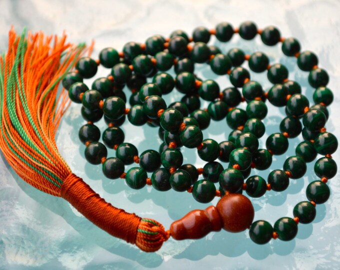HEART CHAKRA Malachite Mala Beads Necklace Yoga Mala Beads Genuine Natural Malachite Mala Necklace Jewelry Knotted Green Tara Mala AAA grade
